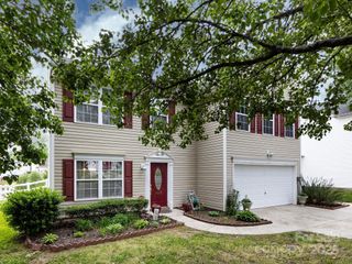 2316 Highland Park Drive, Charlotte, NC 28269