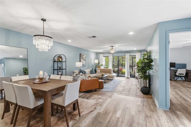 3689 GLENEAGLE DRIVE 14B, Sarasota, FL 34238