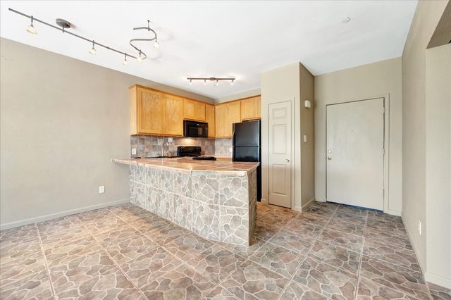 793 Davis Road 112, League City, TX 77573