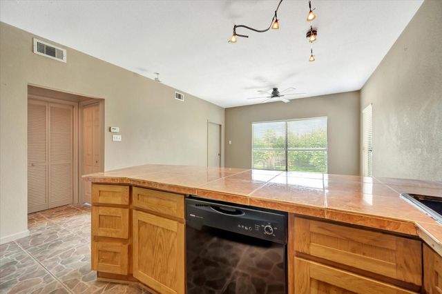 793 Davis Road 112, League City, TX 77573