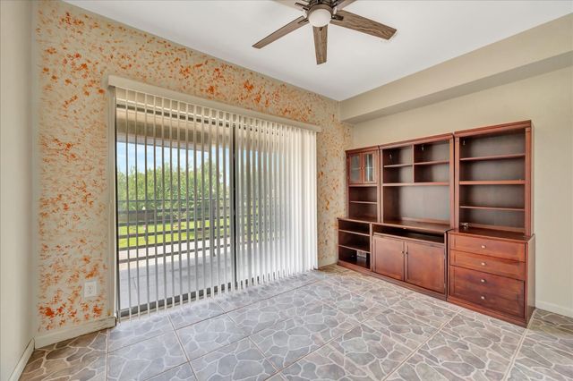 793 Davis Road 112, League City, TX 77573