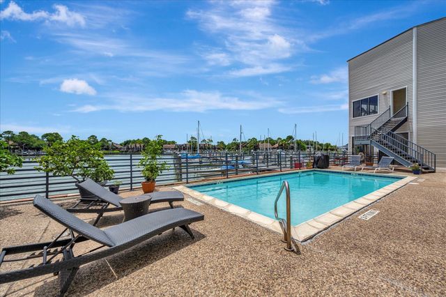 793 Davis Road 112, League City, TX 77573