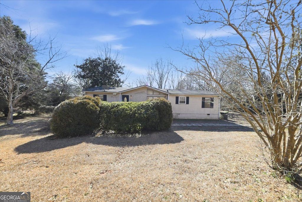 2415 Hi Roc Road NE, Conyers, GA 30012