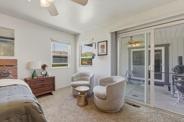 1660 Sunnyslope Road, Hollister, CA 95023