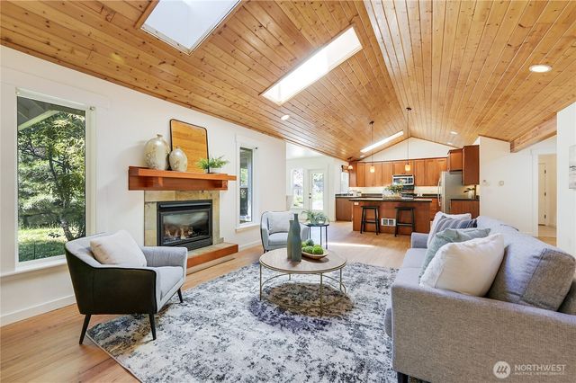 22 and 31 Pebble Lane, Port Townsend, WA 98368