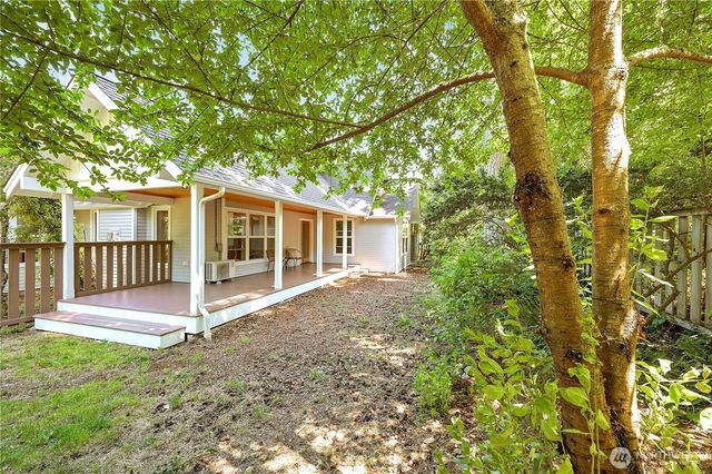 22 and 31 Pebble Lane, Port Townsend, WA 98368