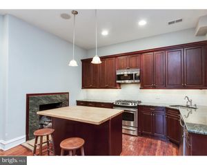317-19 S 20TH ST #1F, Philadelphia, PA 19103