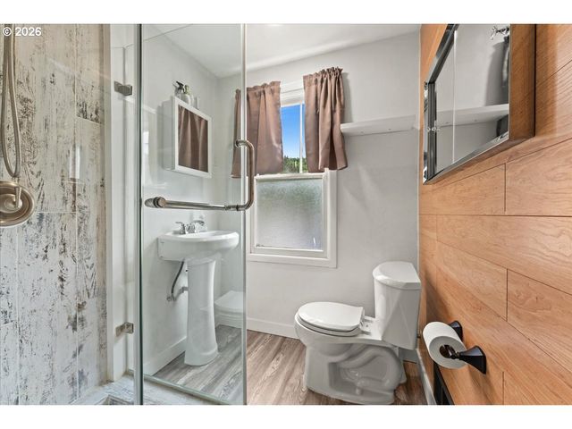 622 Sw UTAH St, Camas, WA 98607