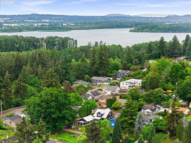 622 Sw UTAH St, Camas, WA 98607