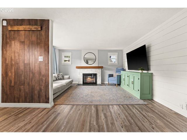 622 Sw UTAH St, Camas, WA 98607