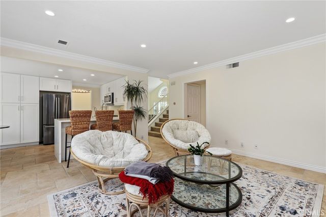 26066 Miralinda, Lake Forest, CA 92630