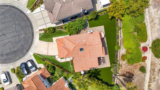 26066 Miralinda, Lake Forest, CA 92630