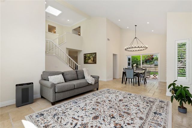 26066 Miralinda, Lake Forest, CA 92630
