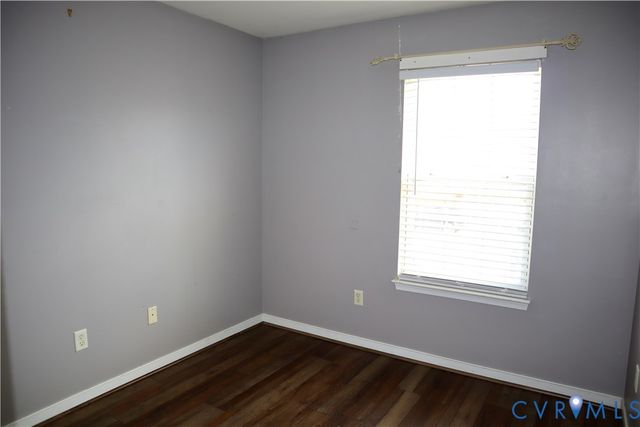 912 Scotch Pine Ct, Sandston, VA 23150