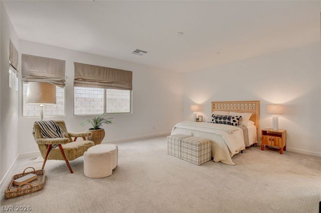 10151 Evergreen Pine Street, Las Vegas, NV 89166