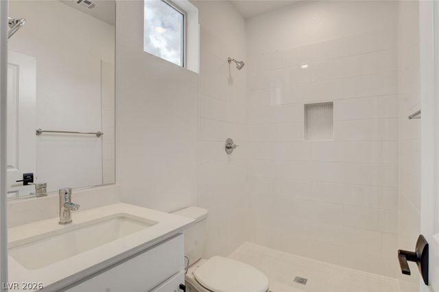 10151 Evergreen Pine Street, Las Vegas, NV 89166