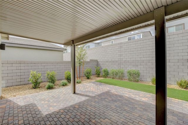 10151 Evergreen Pine Street, Las Vegas, NV 89166