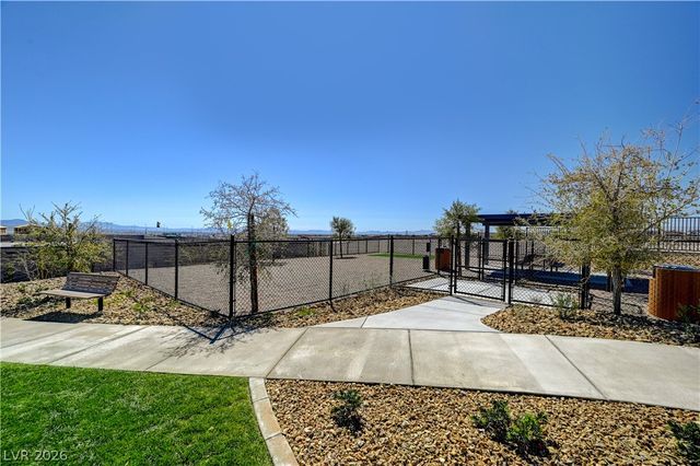 10151 Evergreen Pine Street, Las Vegas, NV 89166