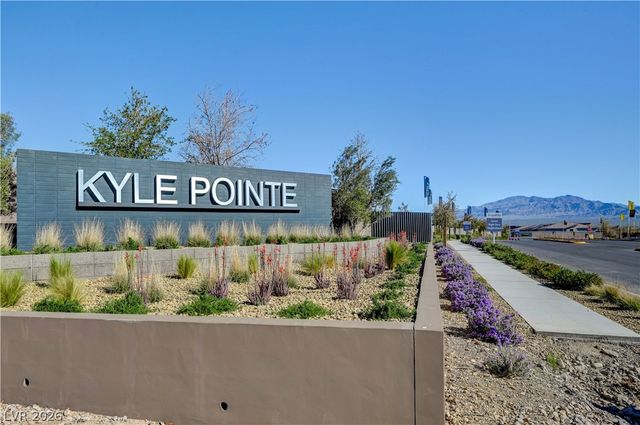 10151 Evergreen Pine Street, Las Vegas, NV 89166