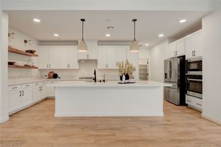 10151 Evergreen Pine Street, Las Vegas, NV 89166