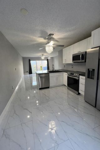 6770 Dupere Lane, Lake Worth, FL 33467