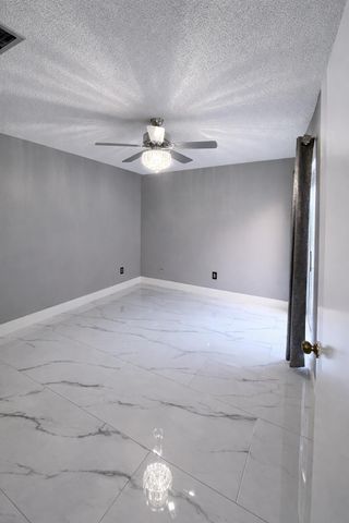 6770 Dupere Lane, Lake Worth, FL 33467