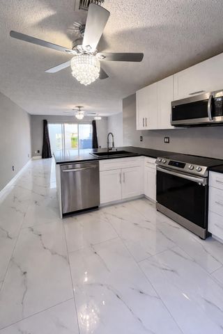 6770 Dupere Lane, Lake Worth, FL 33467