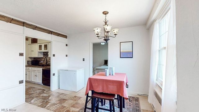 13800 Fairhill Road 512, Shaker Heights, OH 44120