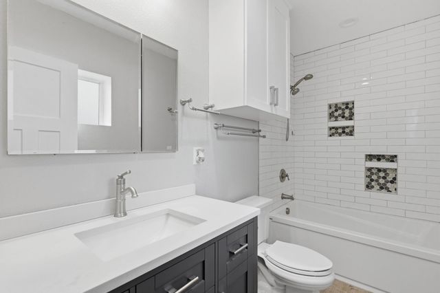 1611 W Mansfield Ave, Spokane, WA 99205