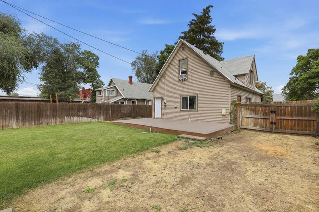 1611 W Mansfield Ave, Spokane, WA 99205