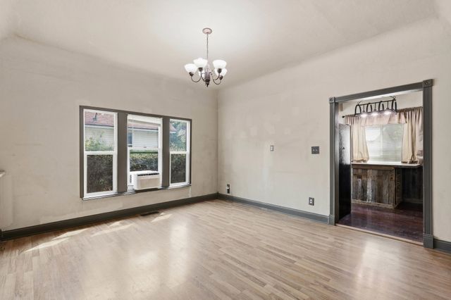 1611 W Mansfield Ave, Spokane, WA 99205