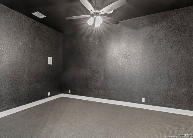 26643 White Eagle, San Antonio, TX 78260