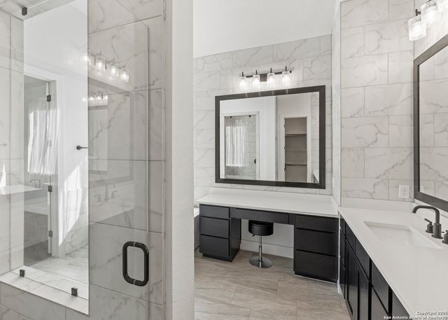 26643 White Eagle, San Antonio, TX 78260