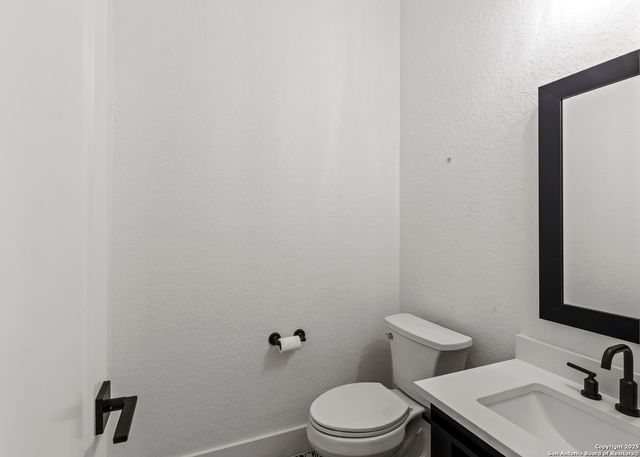 26643 White Eagle, San Antonio, TX 78260