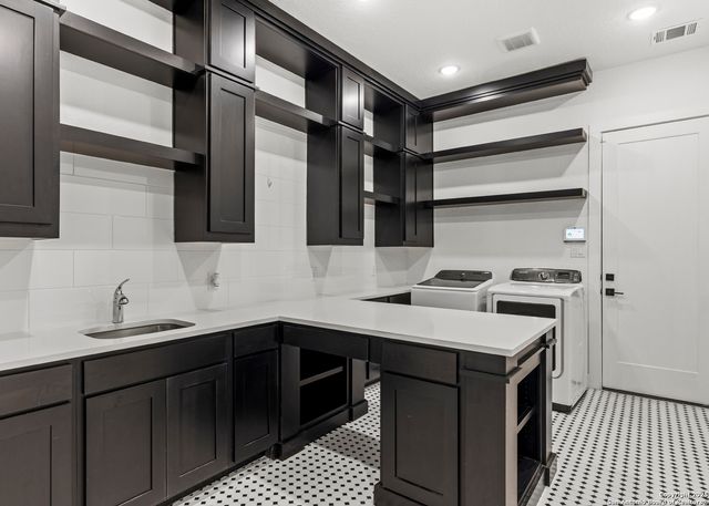 26643 White Eagle, San Antonio, TX 78260