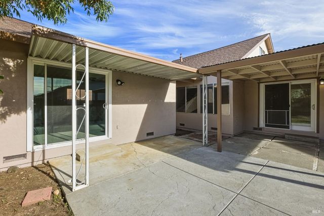 570 Berkeley Way, Fairfield, CA 94533