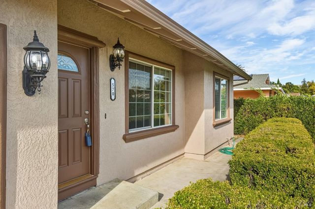 570 Berkeley Way, Fairfield, CA 94533