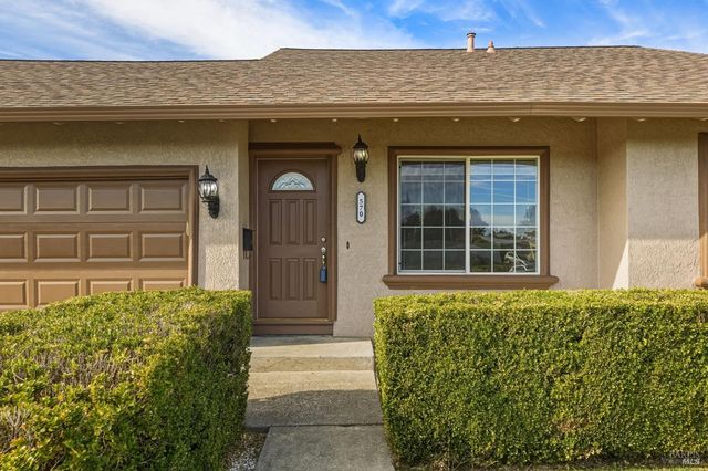570 Berkeley Way, Fairfield, CA 94533