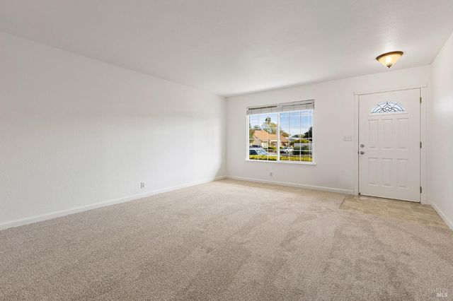 570 Berkeley Way, Fairfield, CA 94533