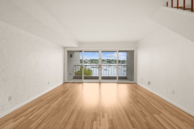 23 Skinners Path 23, Marblehead, MA 01945