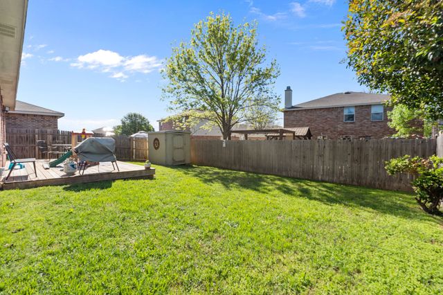1708 Sierra Meadow Lane, Fort Worth, TX 76247