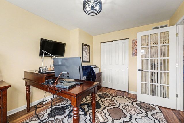 1448 Cynthia Court, Schererville, IN 46375