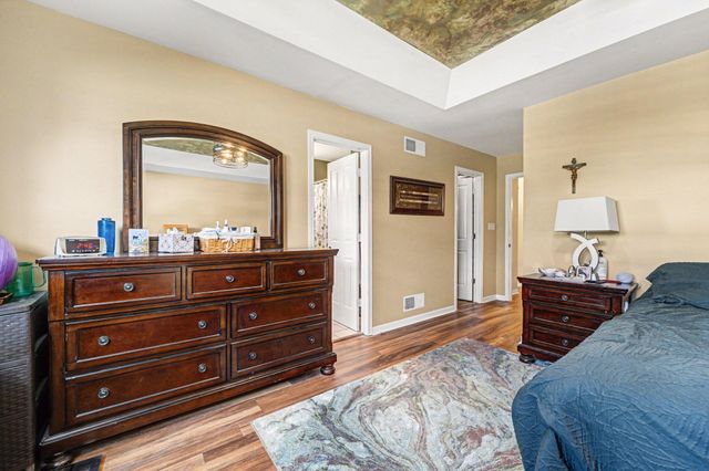 1448 Cynthia Court, Schererville, IN 46375