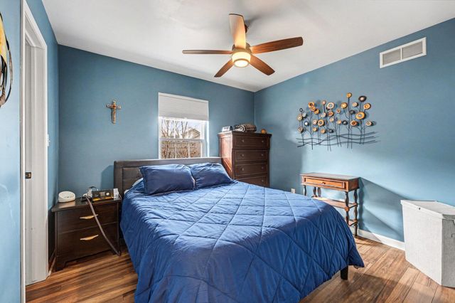 1448 Cynthia Court, Schererville, IN 46375