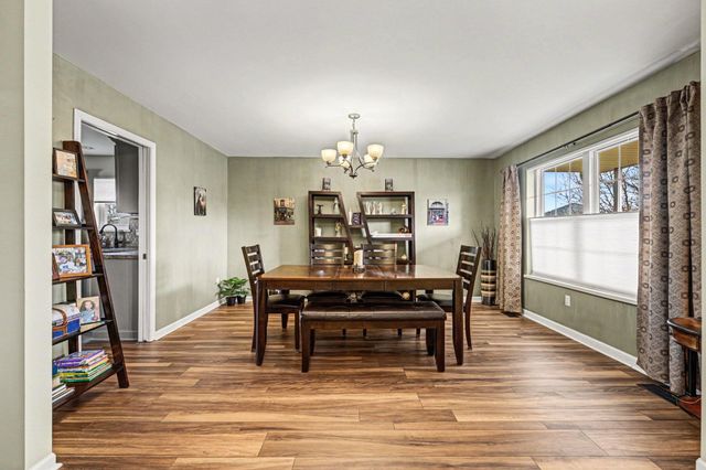 1448 Cynthia Court, Schererville, IN 46375