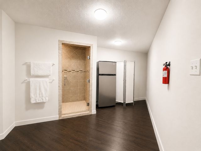 705 10th Street, Mineral Wells, TX 76067