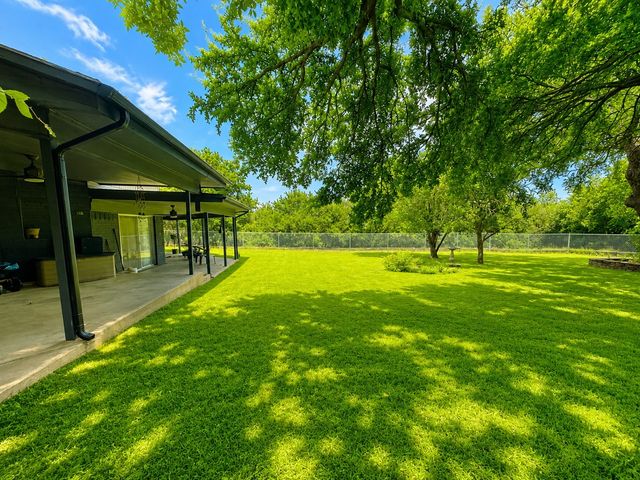 705 10th Street, Mineral Wells, TX 76067