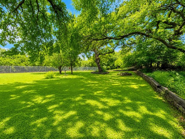 705 10th Street, Mineral Wells, TX 76067