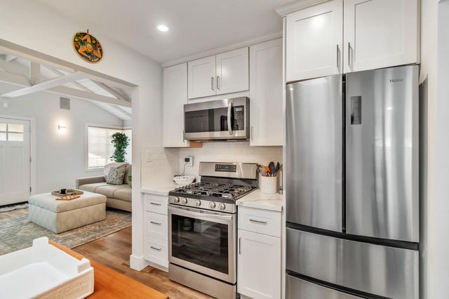 131 Carmel Avenue, Pacifica, CA 94044