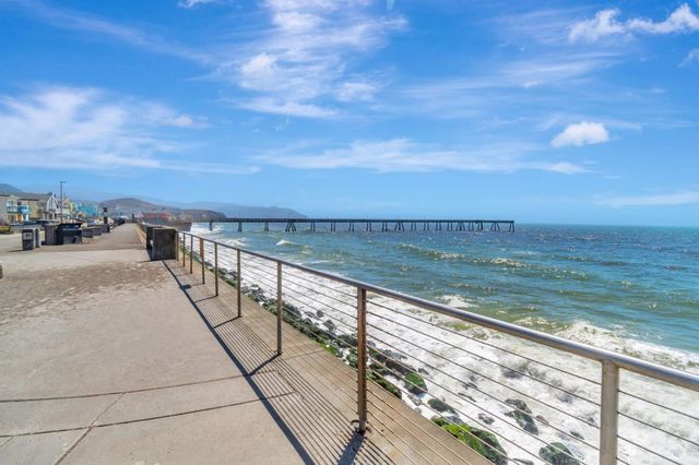 131 Carmel Avenue, Pacifica, CA 94044